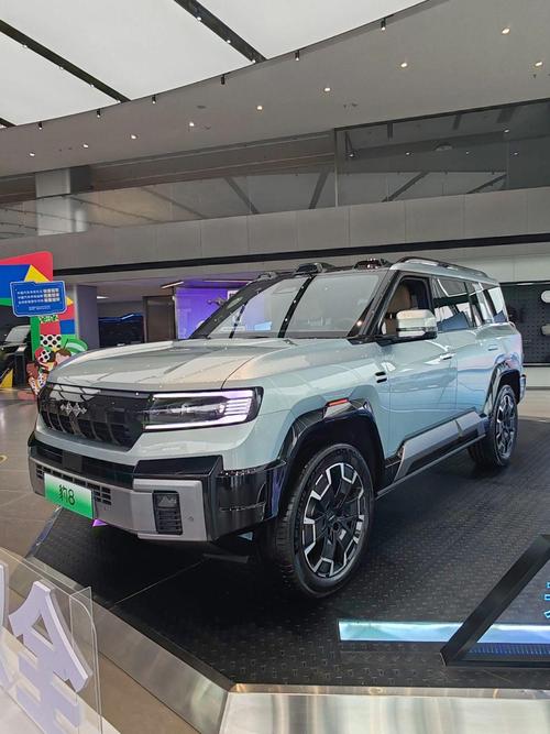 佛山三水区翔思联企业管理咨询比亚迪方程豹硬派越野的爆款，英菲尼迪35周年与你共成长